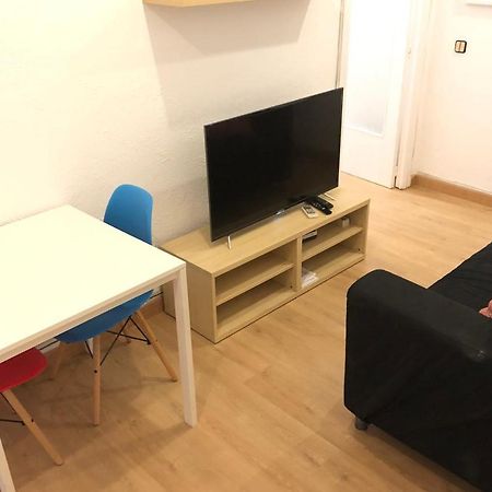 New! Apartment In Sarria Near Metro Барселона Екстериор снимка