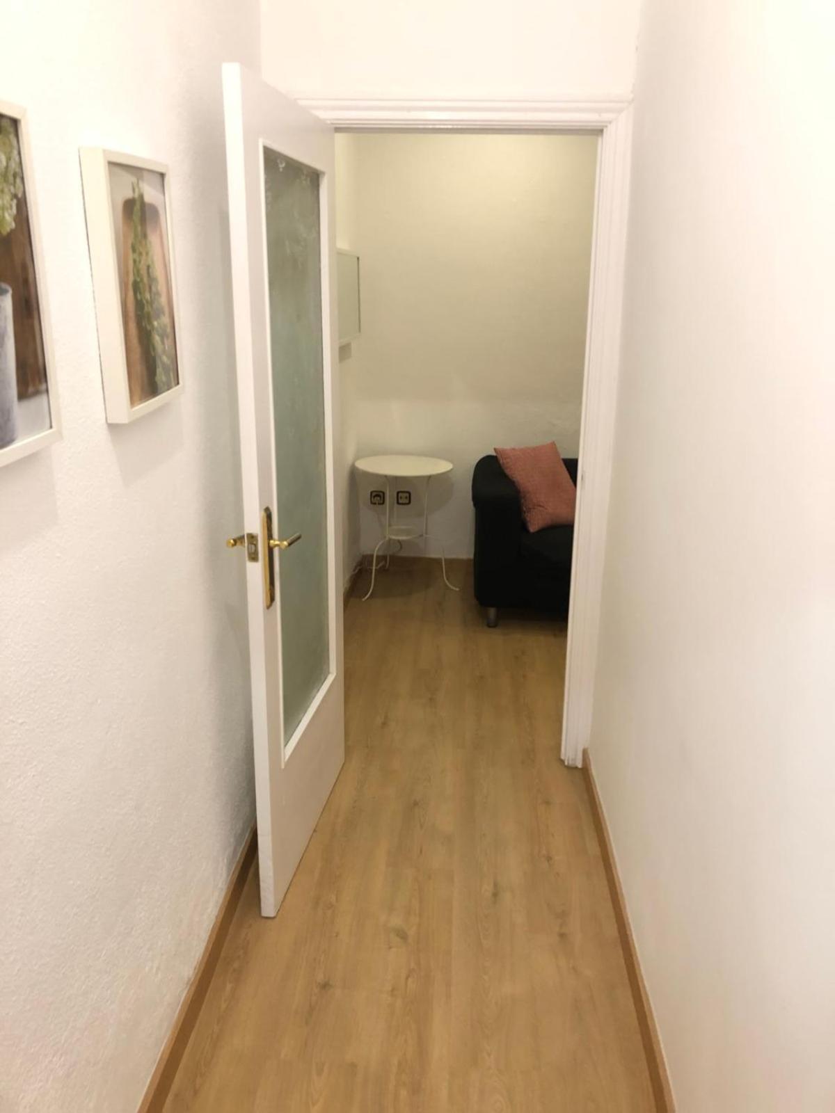 New! Apartment In Sarria Near Metro Барселона Екстериор снимка